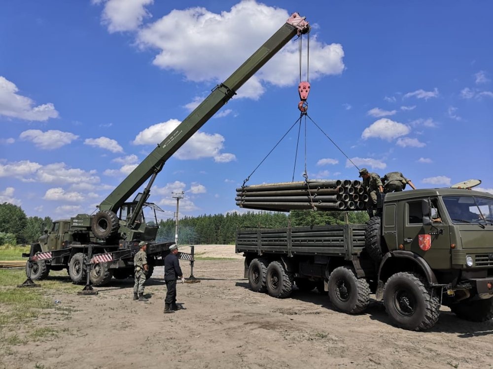 Дзержинские военные построят трубопровод в Крыму